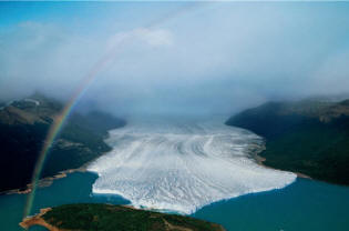 O Glaciar Perito Moreno, na Patagônia (Argentina).