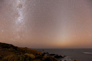 luz zodiacal em Laguna Verde, no Chile