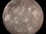 Titania, luna de Urano