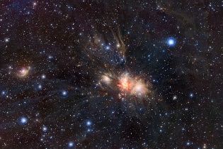 Nebulosa NGC 2170 vista por VISTA en monoceros