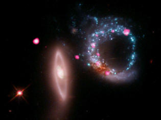 ARP 147 e buracos negros 