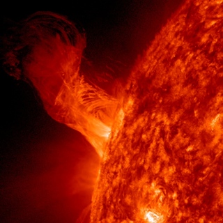 Éruption solaire du 31 décembre 2012