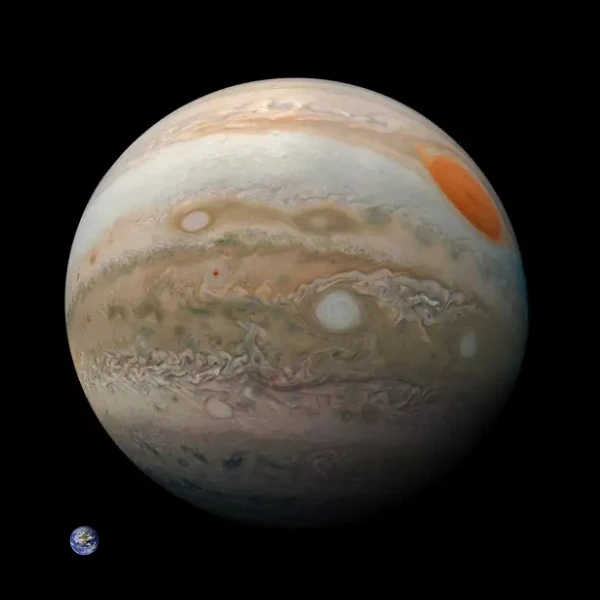 木星、探査機ジュノーが撮影したガス巨星