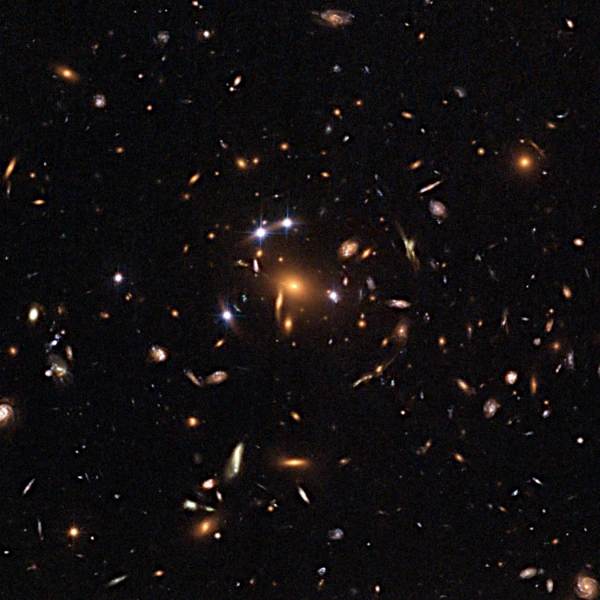 Arco gravitacional formado por cuásares