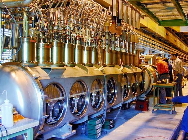 Suministros criogénicos del LHC