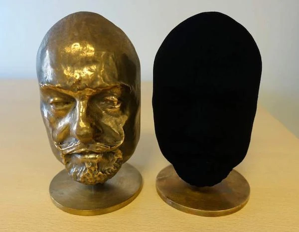 What is Vantablack?