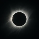 Eclipse: El gran juego de sombras y luz entre la Luna y el Sol