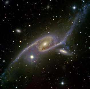 La galaxia NGC 6872 e IC 4970
