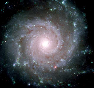 galaxia espiral M74