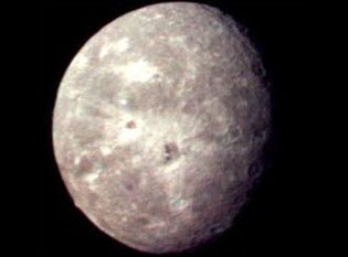 Oberon satellite d'Uranus