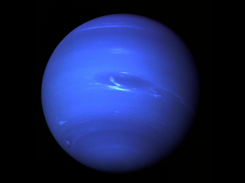 Caractéristiques remarquables de la planète Neptune