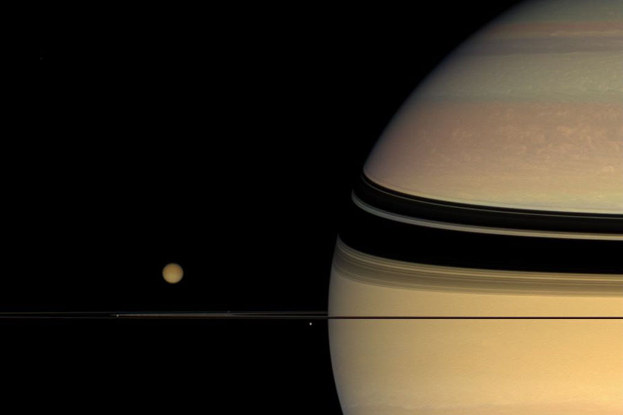 Remarkable characteristics of the planet Saturn