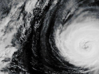 Typhoon Melor seen by Envisat