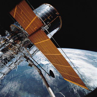 Première photo du télescope spatial Hubble